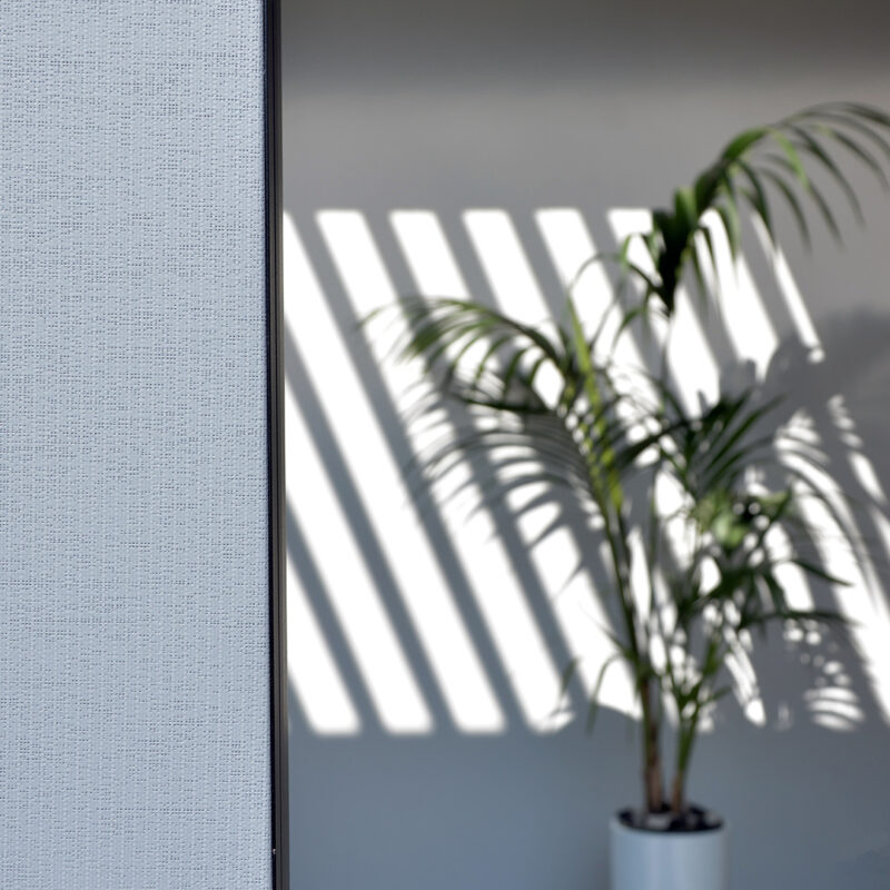 Applicazione Sun Shading Txtum Monofacciale in una villa a Brescia, Italia.